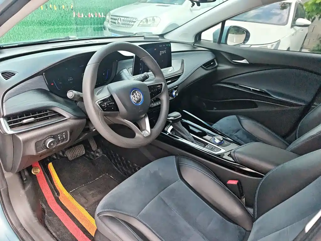 Photo 12 - Buick Velite 6