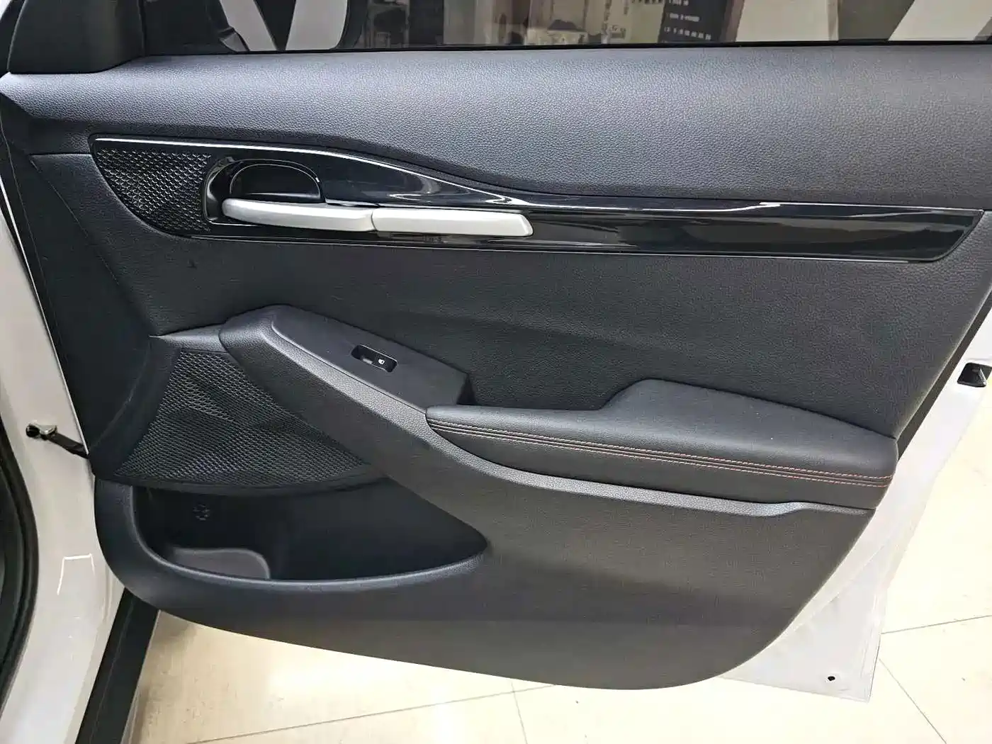Kia Seltos 2024 2023 1.5L CVT Luxury Edition