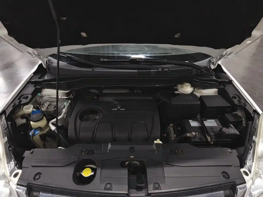 Haval H6 2013 2011 2.0L Manual 2WD Elite Edition