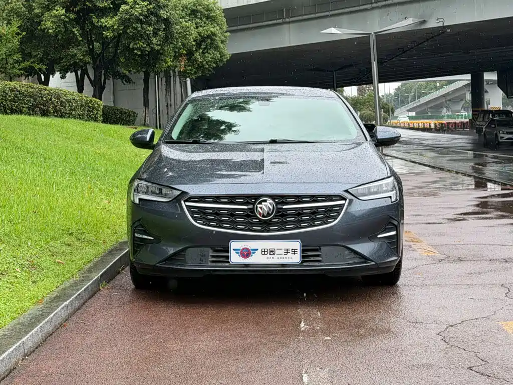 Фото 2 - Buick Regal
