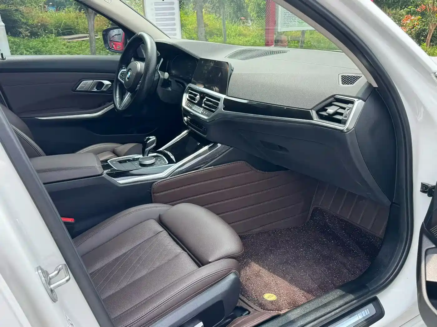 BMW 3 Series 2022 320Li M Sport Package фото 6