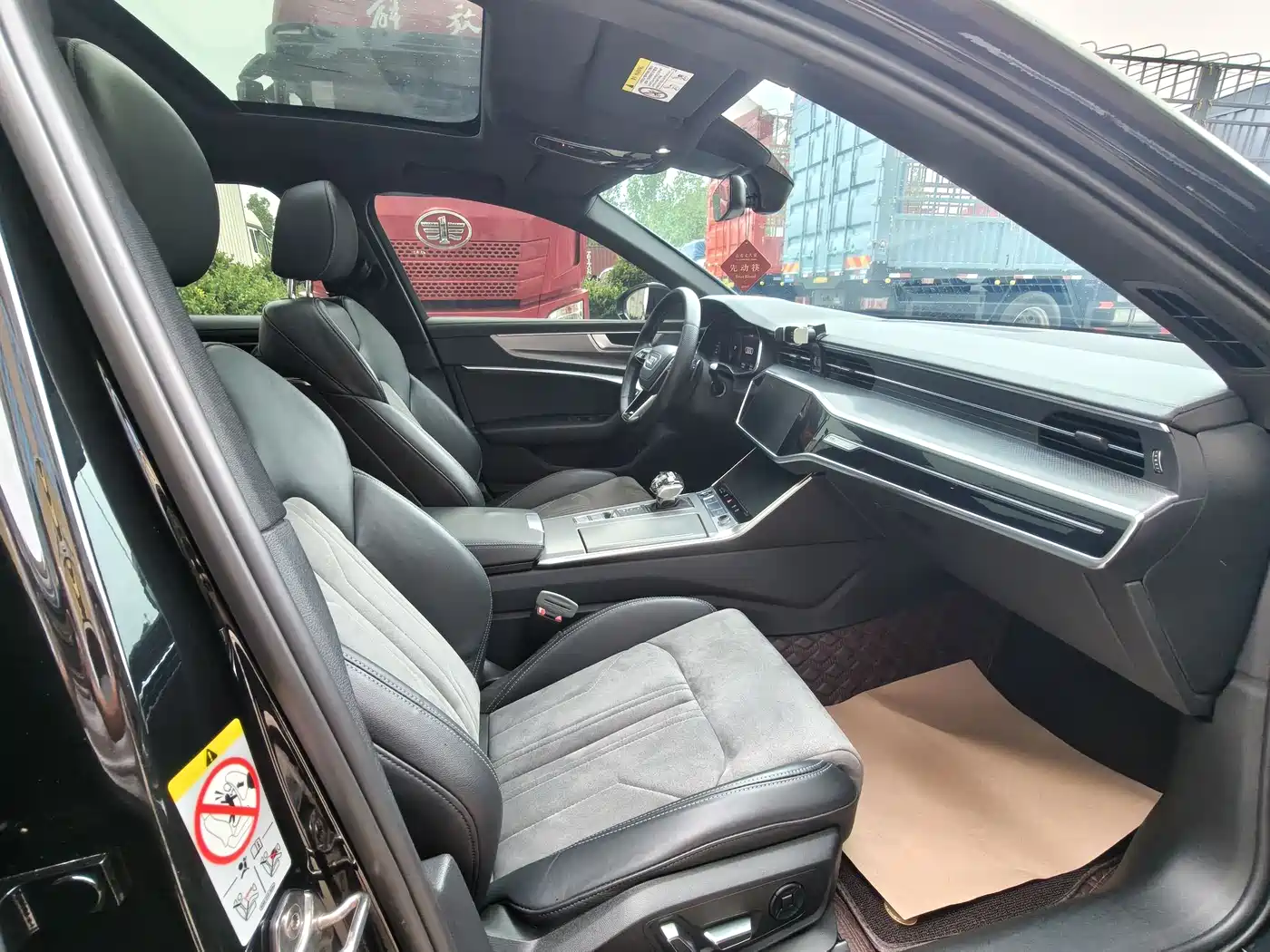 Audi A6L 2023 45 TFSI Premium Selection Dynamic фото 9