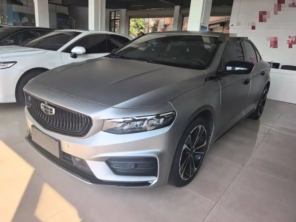 Фото 2 - Geely Preface