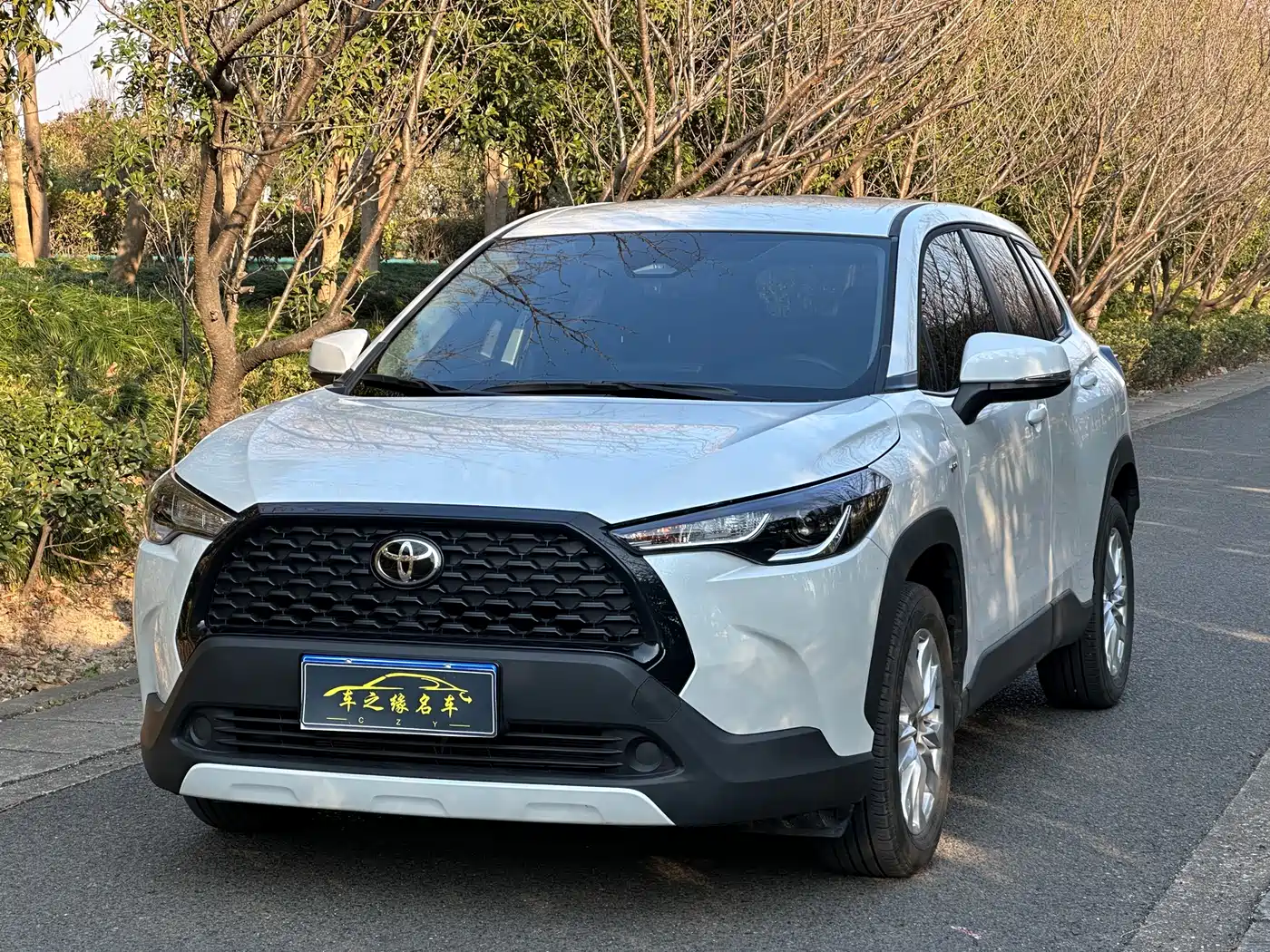Toyota Corolla Cross 2024 2.0L Smart Hybrid Dual Engine Pioneer Edition