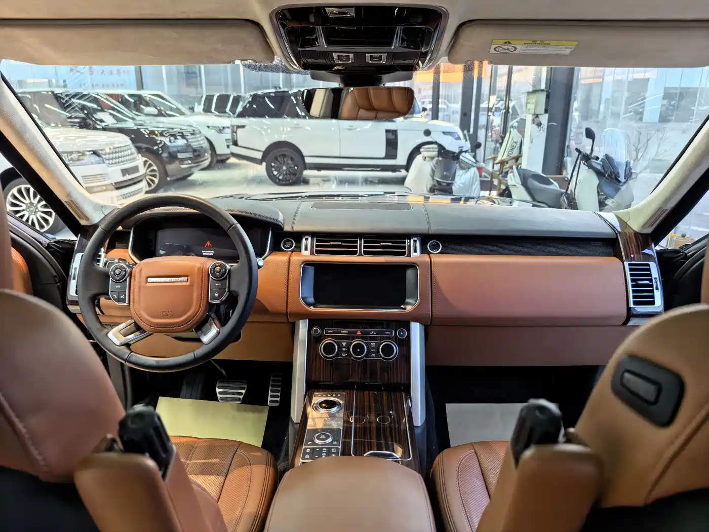 Land Rover Range Rover 2017 3.0 SC V6 AB Ultimate Autobiography LWB фото 10