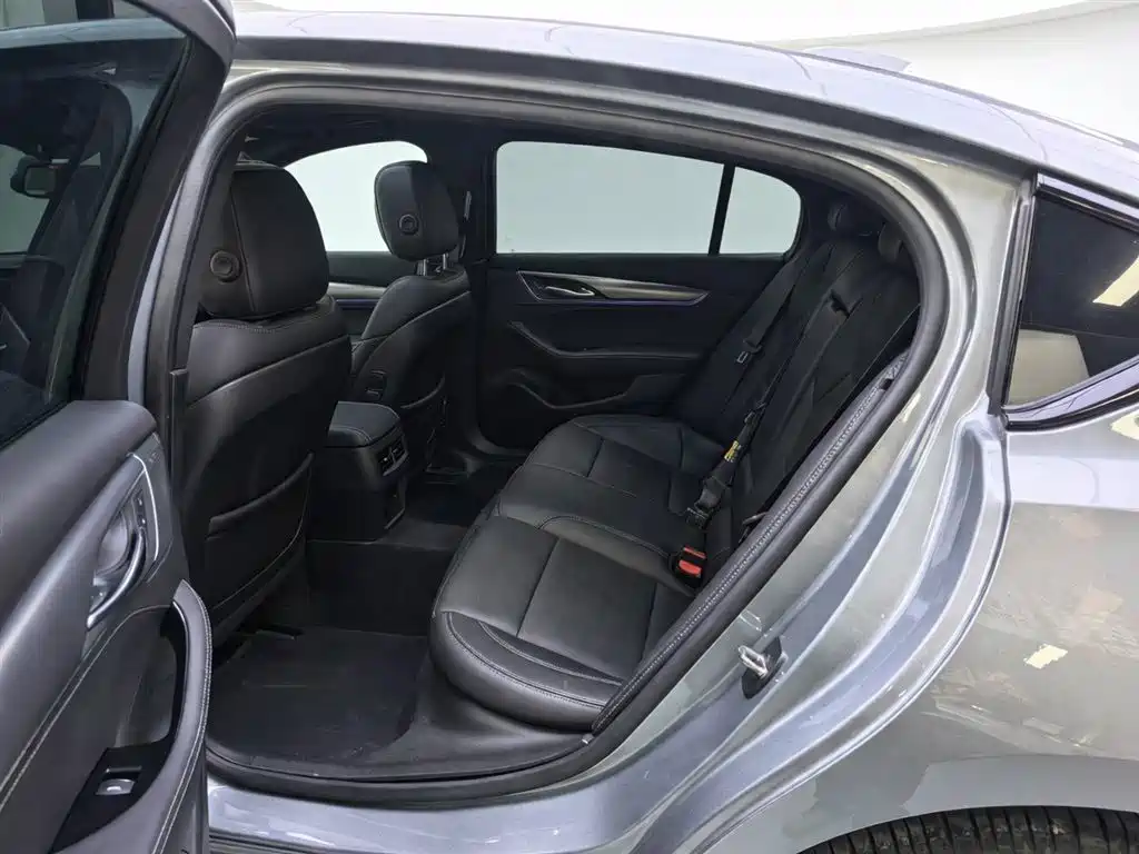 Cadillac CT5 2024 28T Premium фото 5
