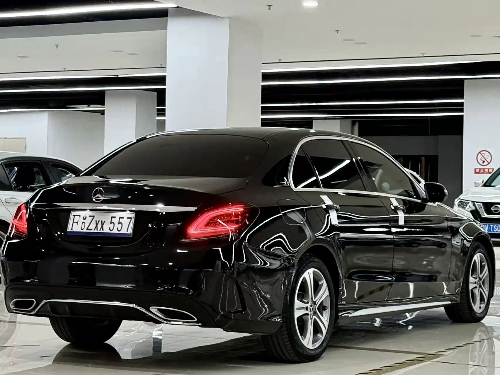 Фото 5 - Mercedes-Benz C-Class