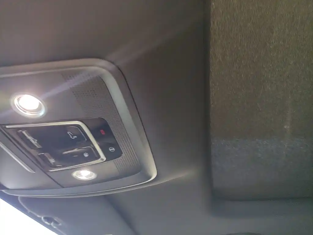 BYD Seal 2024 2024 Glory Edition DM-i 1.5L 121km Luxury