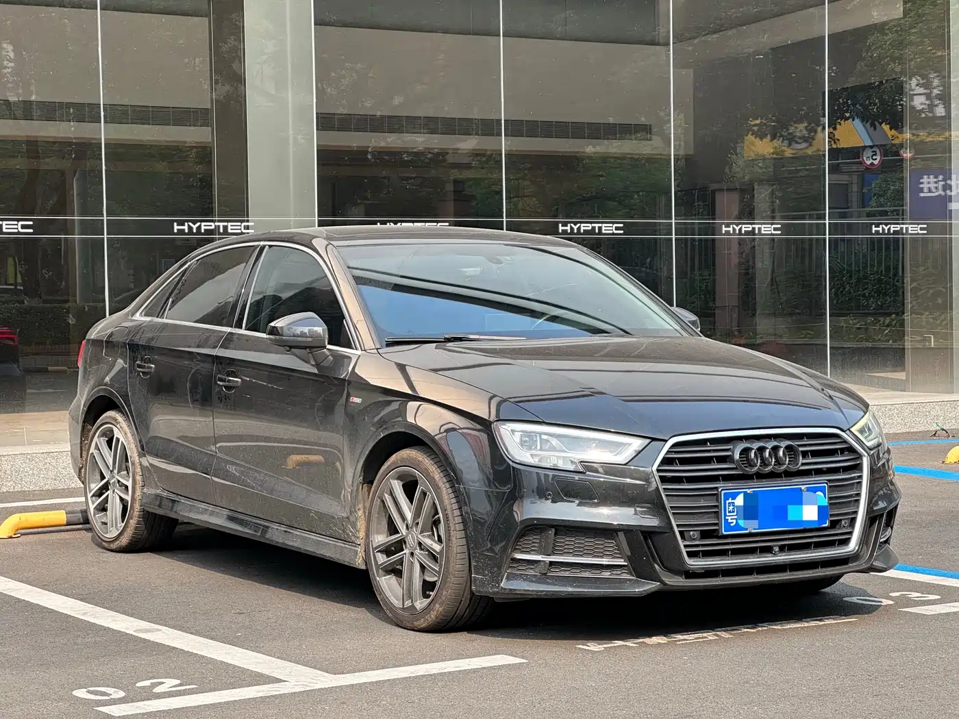 Audi A3 2018 30th Anniversary Limousine 35 TFSI Sport фото 3