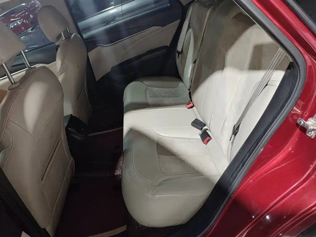 Buick Excelle 2015 15N Automatic Luxury фото 17