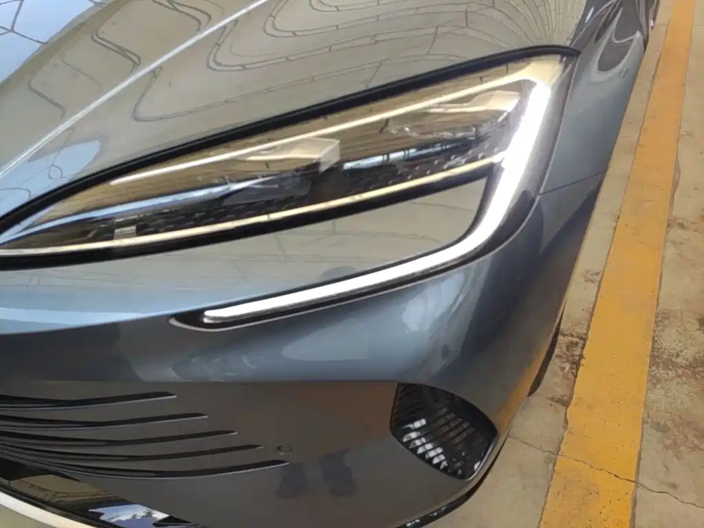 BYD Seal 2024 2024 Glory Edition DM-i 1.5L 121km Luxury