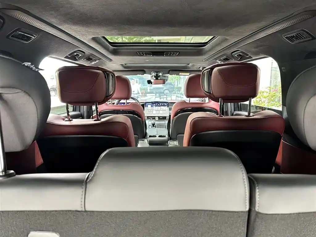 GAC Trumpchi Trumpchi M8 2023 Model Master Series Hybrid Ultimate Edition фото 12