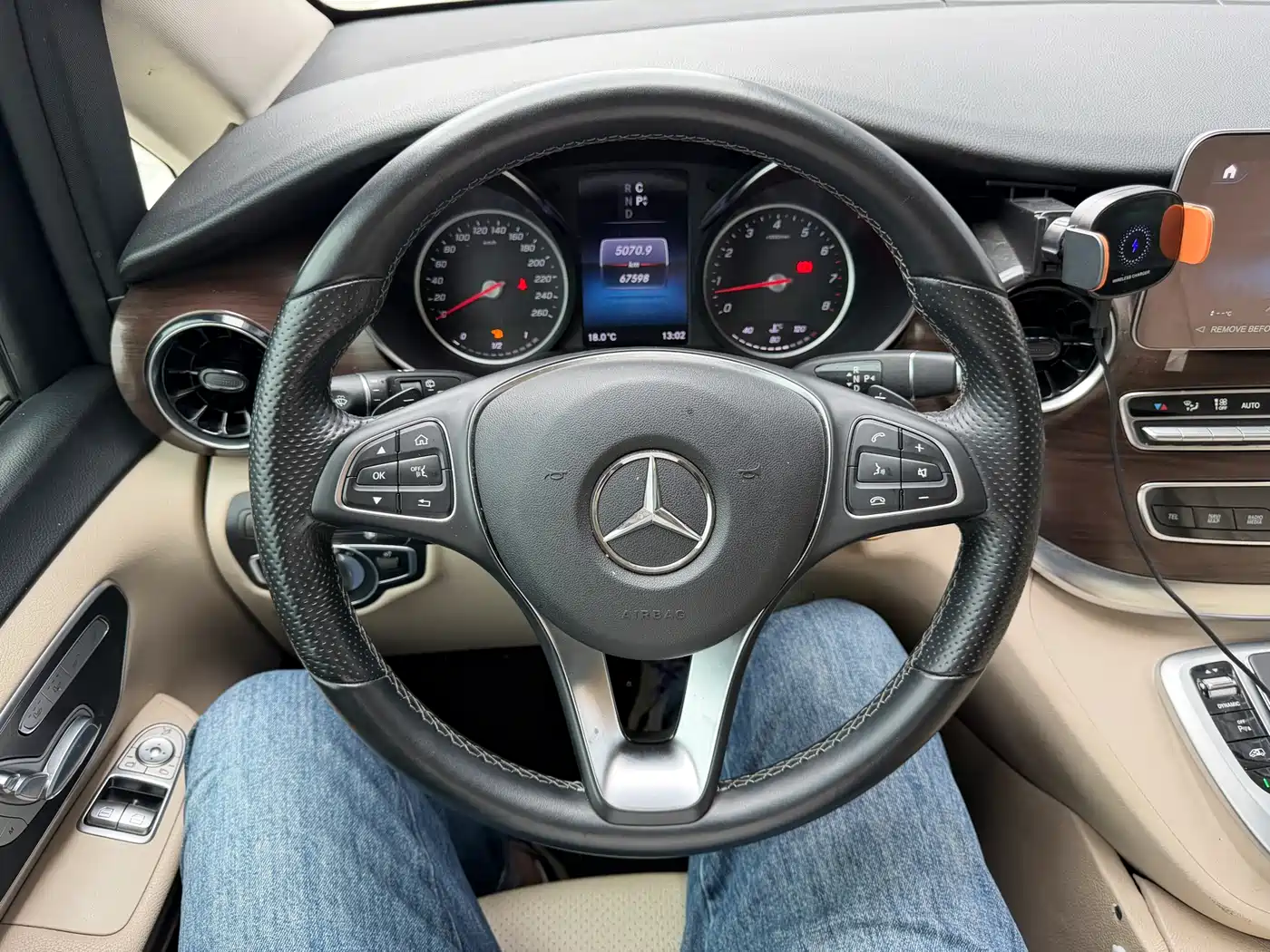 MERCEDES-BENZ V CLASS