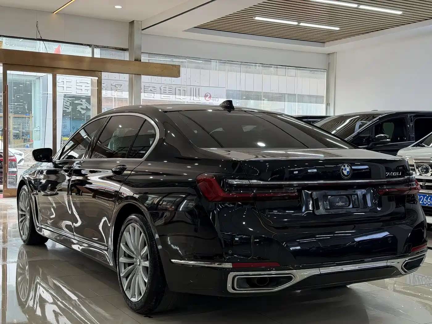 BMW 7 Series 2021 Model 730Li Luxury Package фото 7