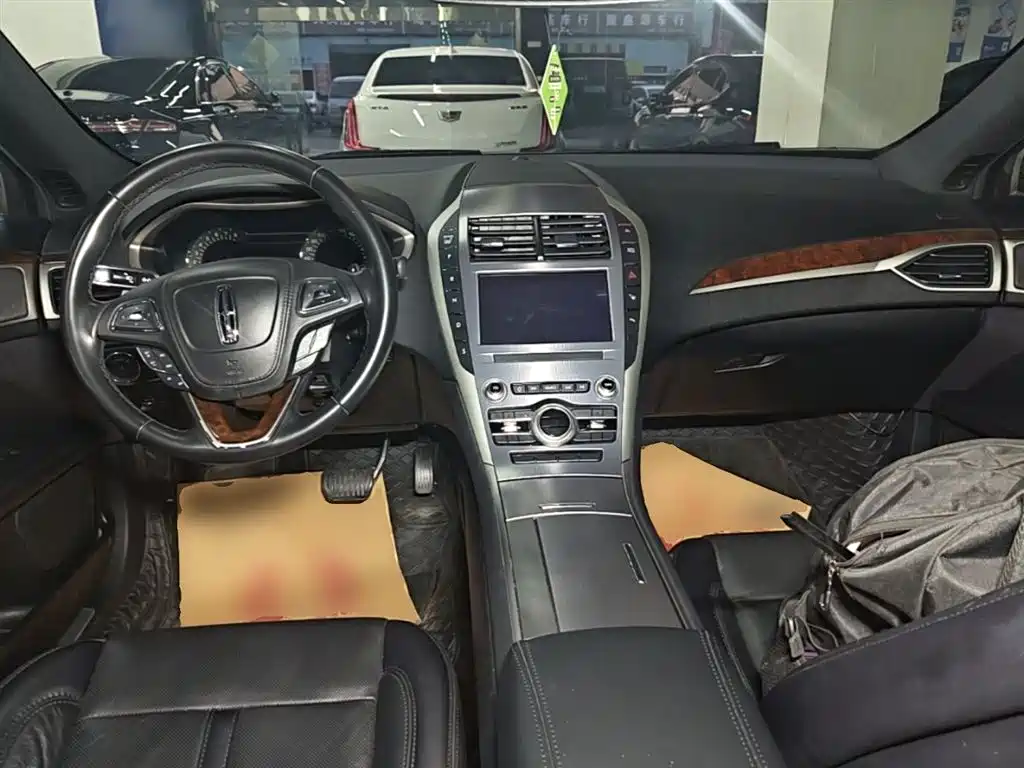 Lincoln MKZ 2019 2019 2.0T Zunya Edition China VI