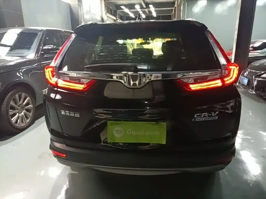 Фото 6 - Honda CR-V