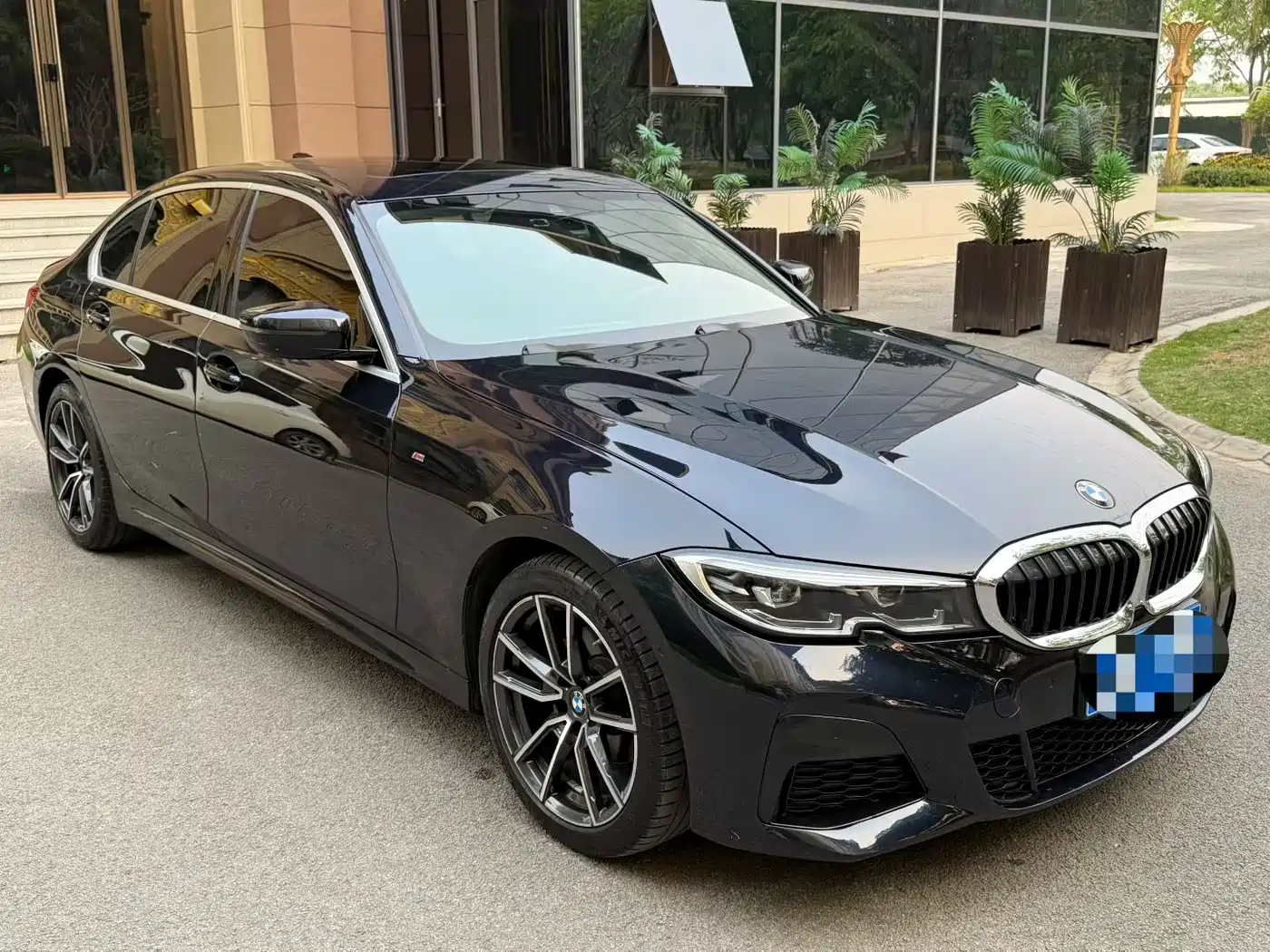 BMW 3 Series 2021 Second Facelift 325Li M Sport Package фото 2