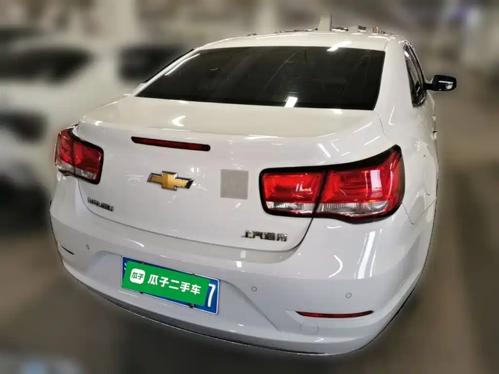 Chevrolet Malibu 2016 2.0L Automatic Luxury фото 10