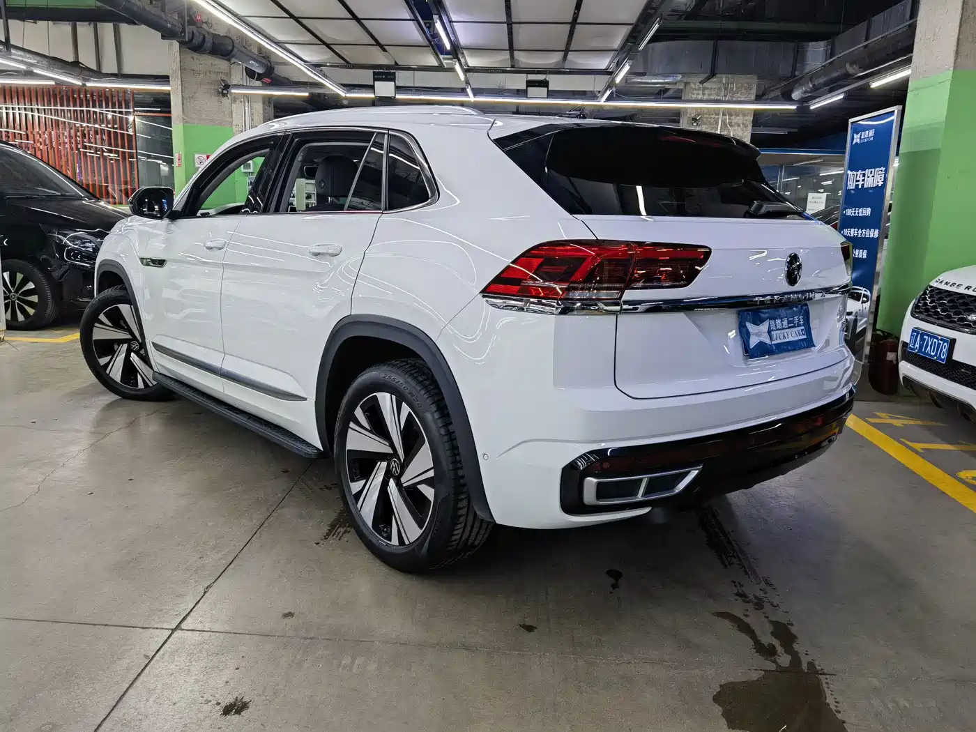 Volkswagen Teramont 2021 Teramont X 380TSI 4WD Luxury Edition фото 4