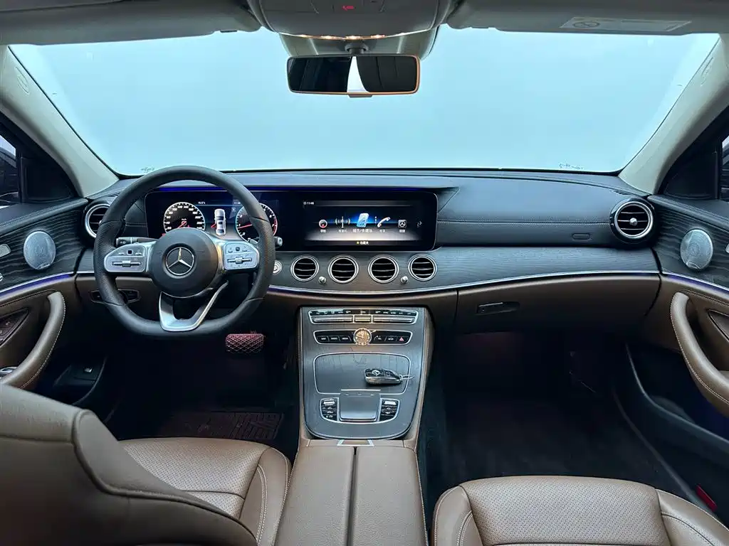 Mercedes-Benz E-Class 2020 Facelift E 300 L Sport Exclusive фото 11