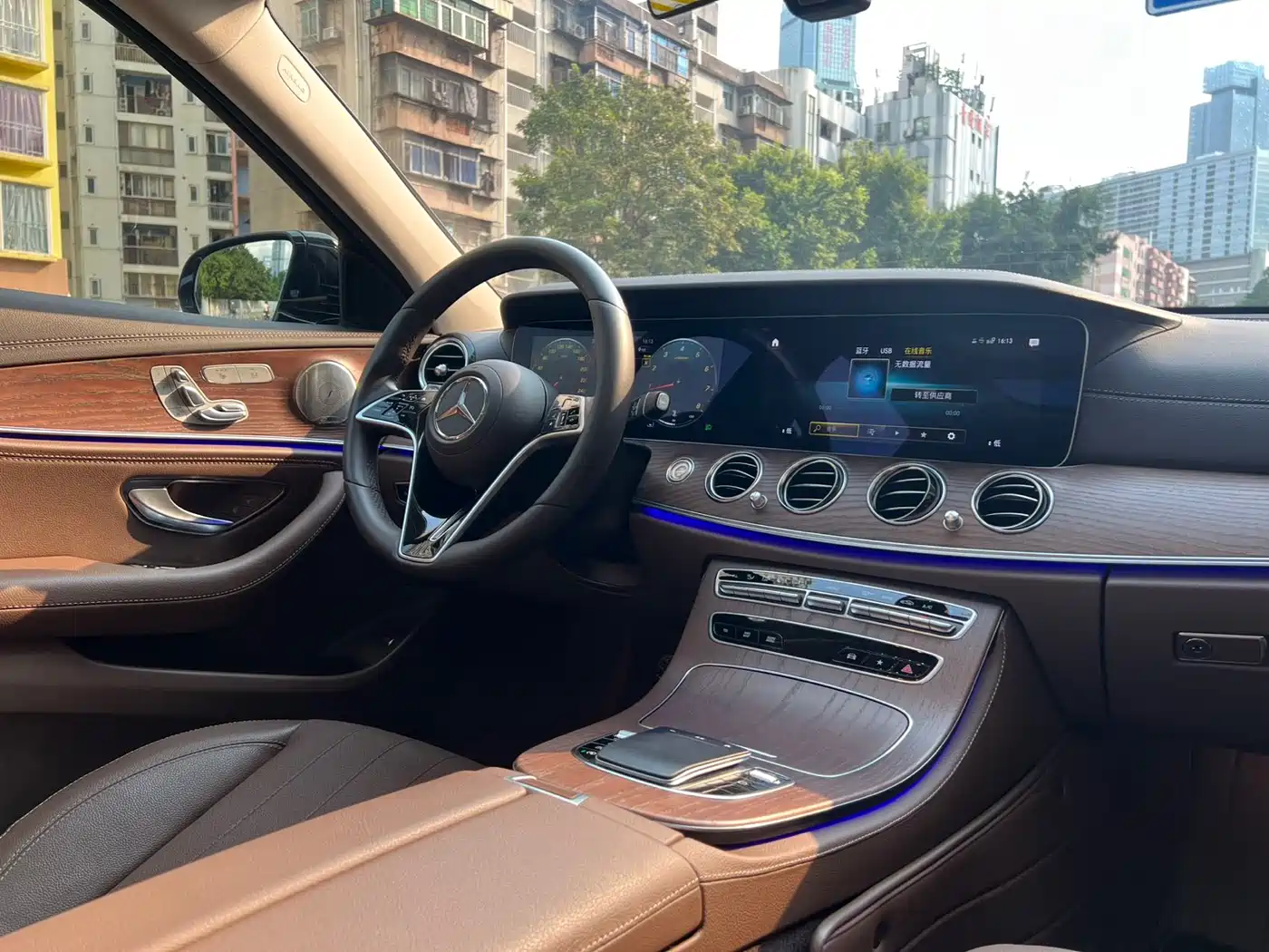 Mercedes-Benz E-Class 2023 Facelift E 300 L Fashion фото 8