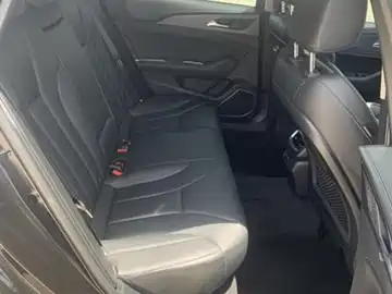 Hongqi H5 2020 1.5T DCT Qi Rhythm Edition фото 12