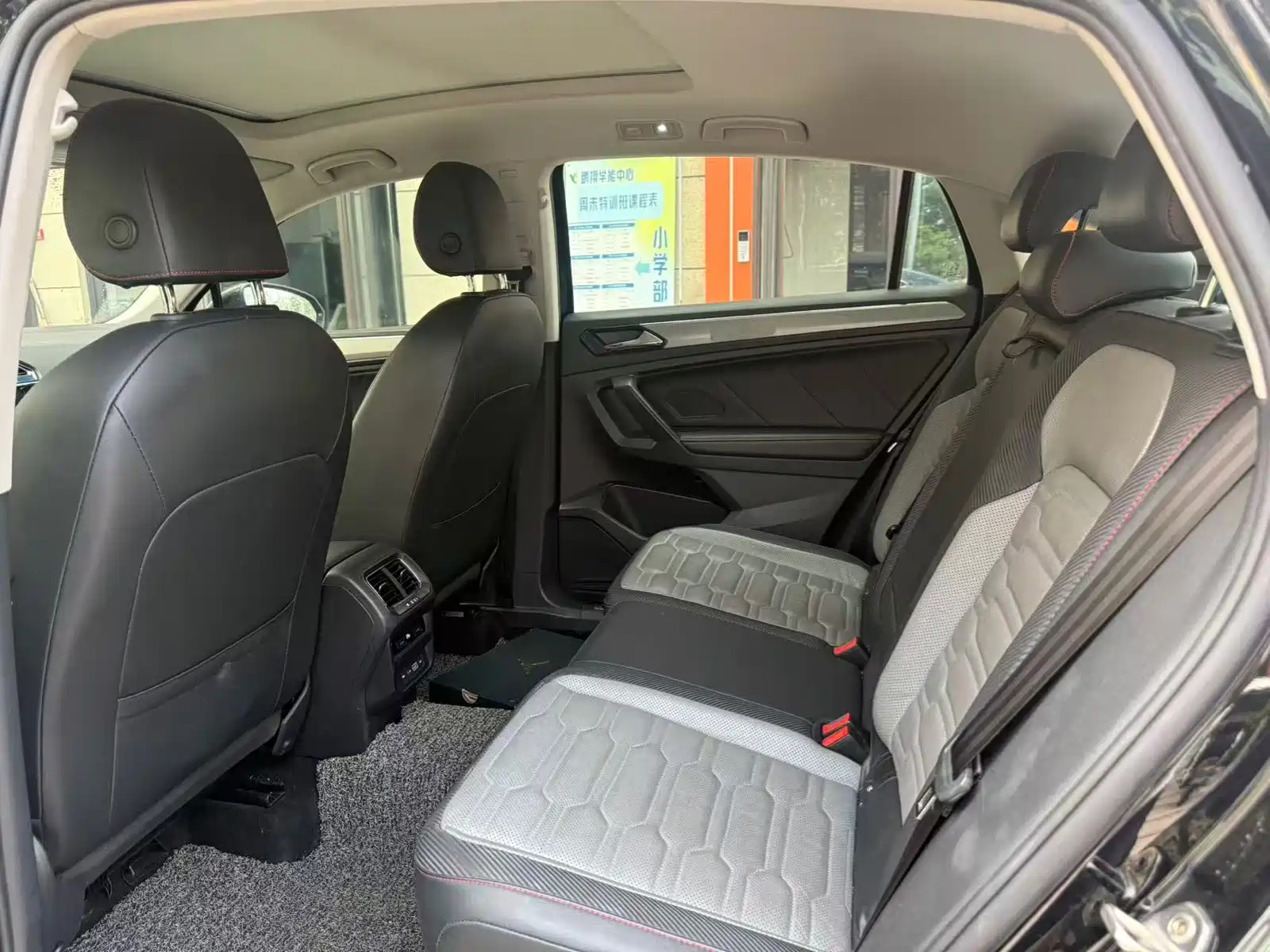 Фото 5 - Volkswagen Tiguan X