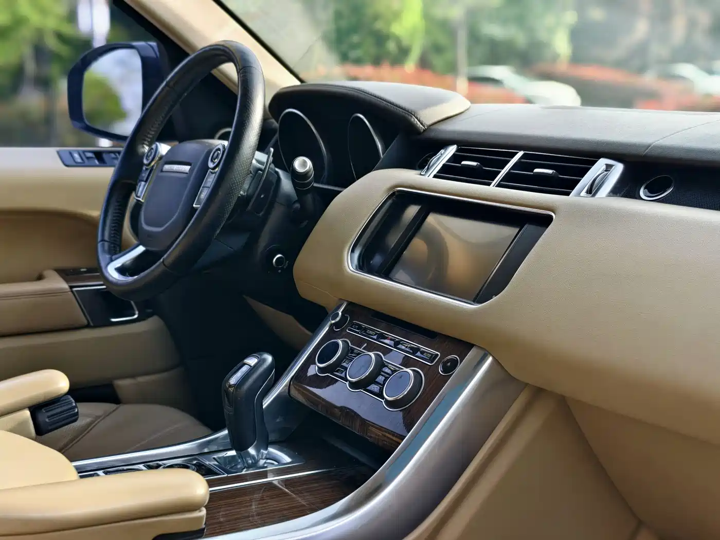 Land Rover Range Rover Sport 2015 5.0 SC V8 Trendsetting Genesis Edition DYNAMIC фото 17