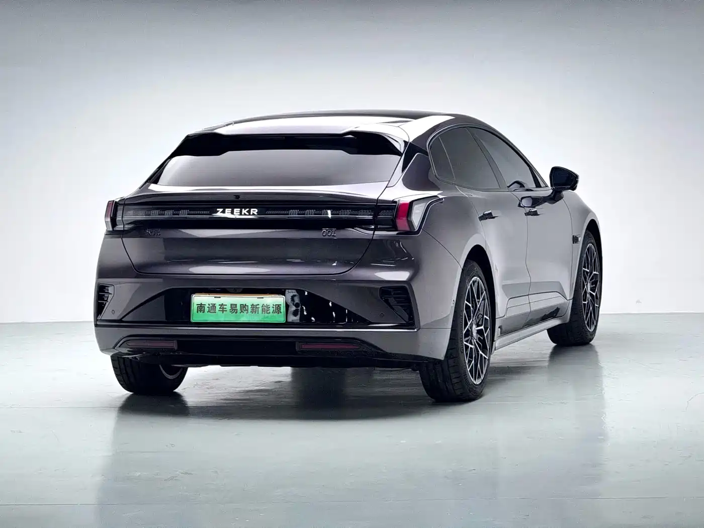 ZEEKR EXTREME KRYPTON 001