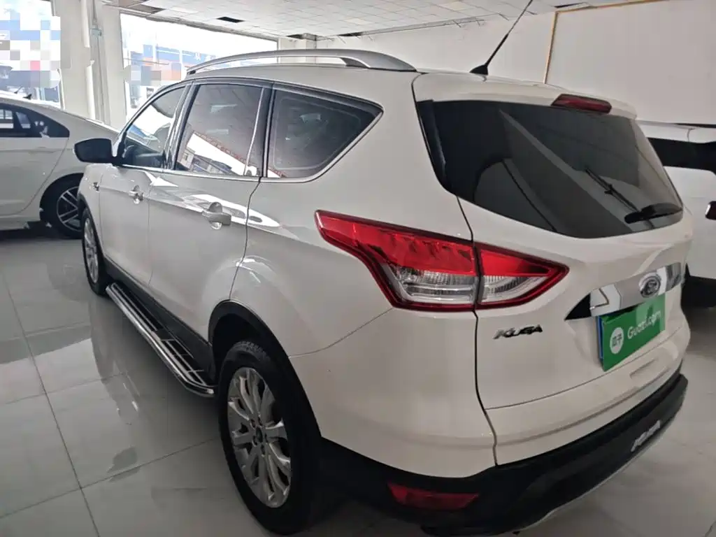 Фото 5 - Ford Kuga