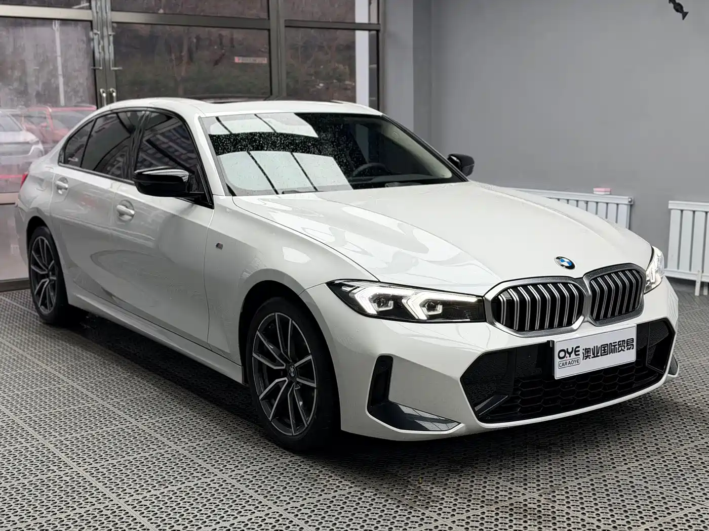 BMW 3 Series 2024 320Li M Sport Package фото 3