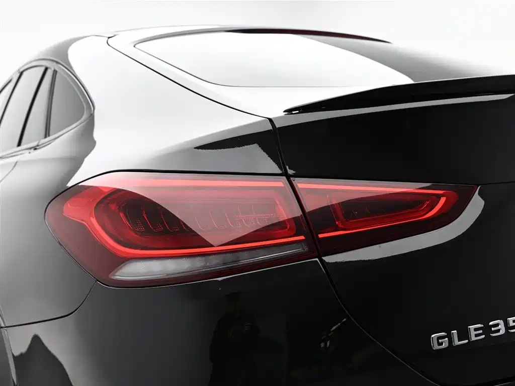 Mercedes-Benz GLE Coupe 2020 GLE 350 4MATIC Coupe SUV Luxury фото 6