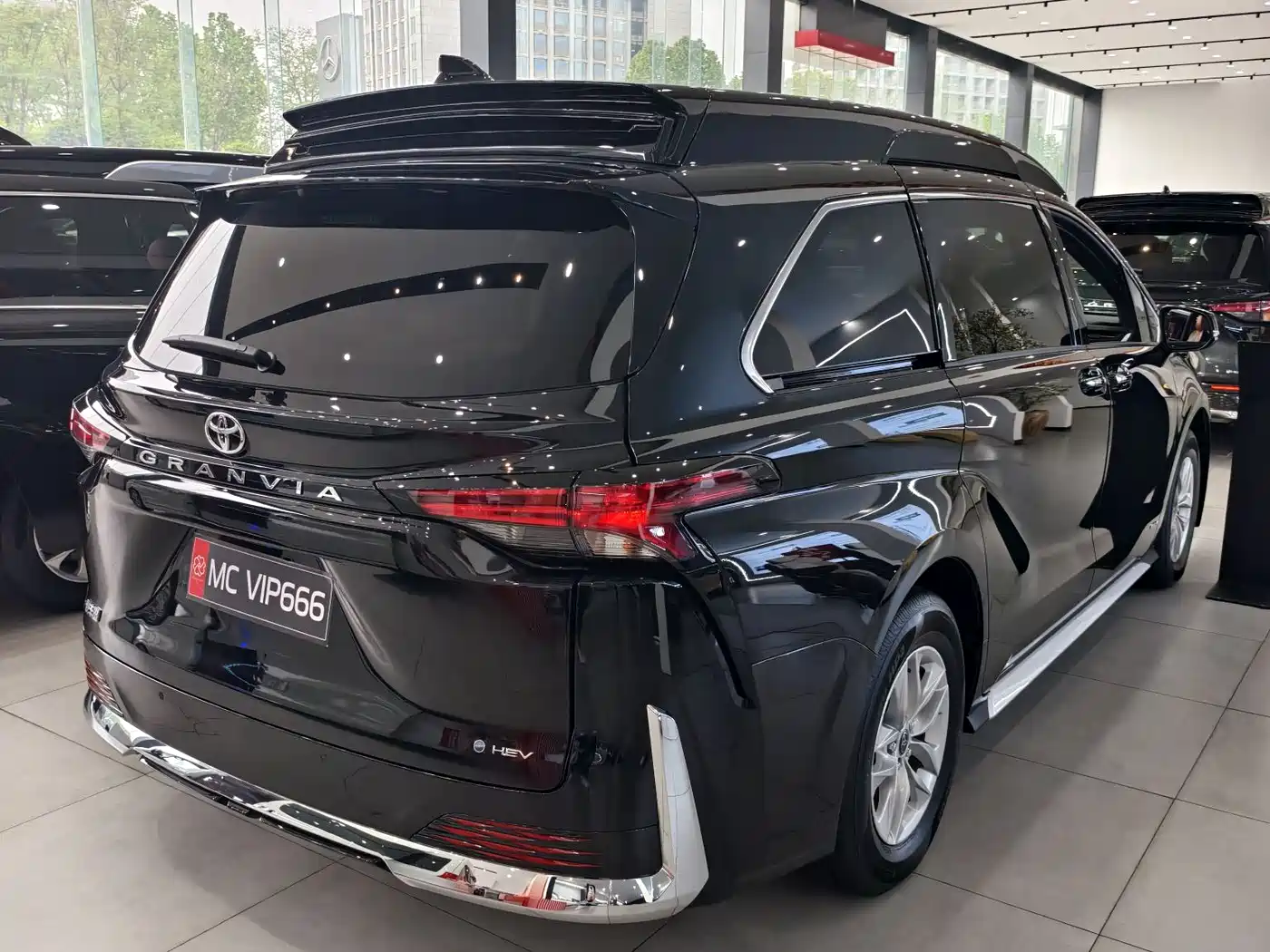 TOYOTA GREVIA
