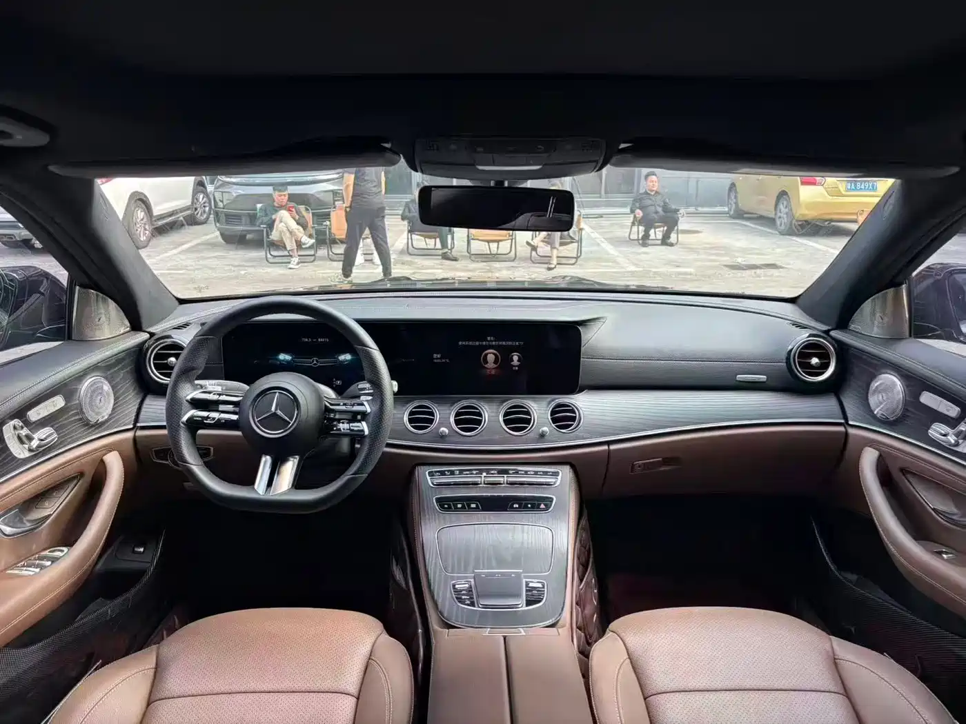 Mercedes-Benz E-Class 2021 E 300 L Sport Fashion фото 6