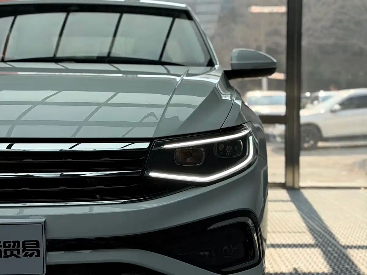 Volkswagen Bora 2023 280TSI DSG Prestige Edition фото 8