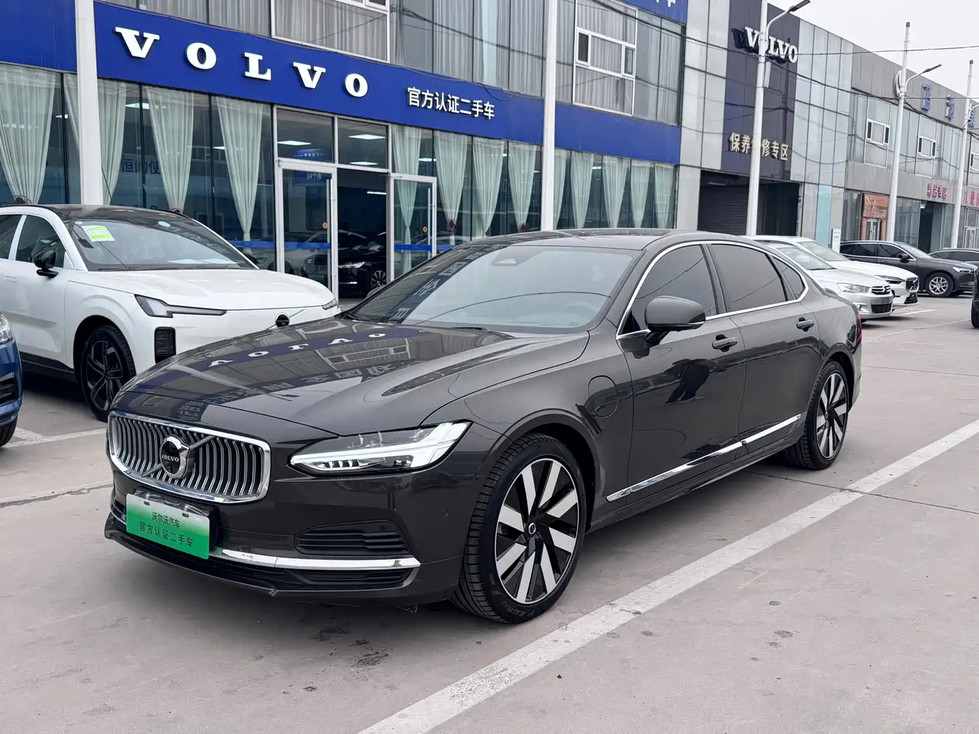 VOLVO S90 PLUG IN HYBRID