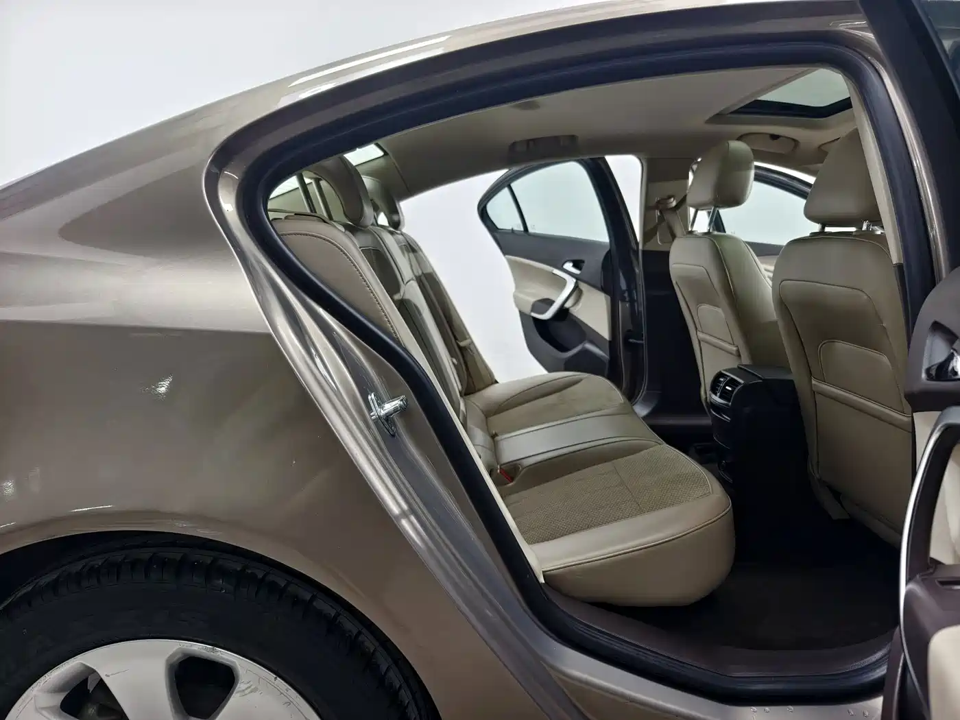 Buick Regal 2012 2012 Model 2.0L Comfort