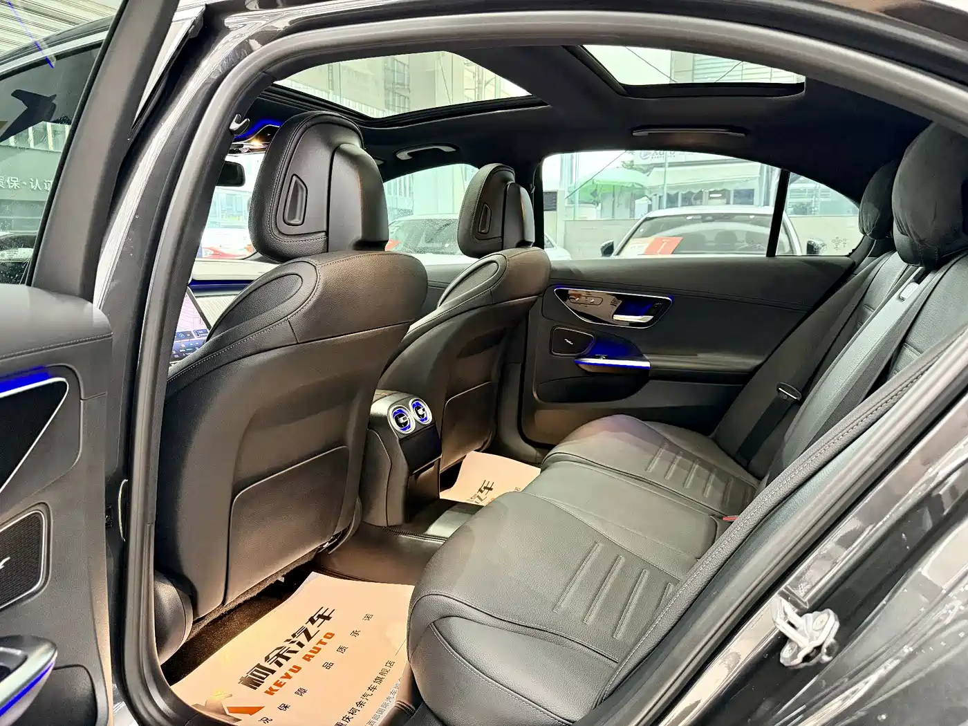 MERCEDES-BENZ C CLASS