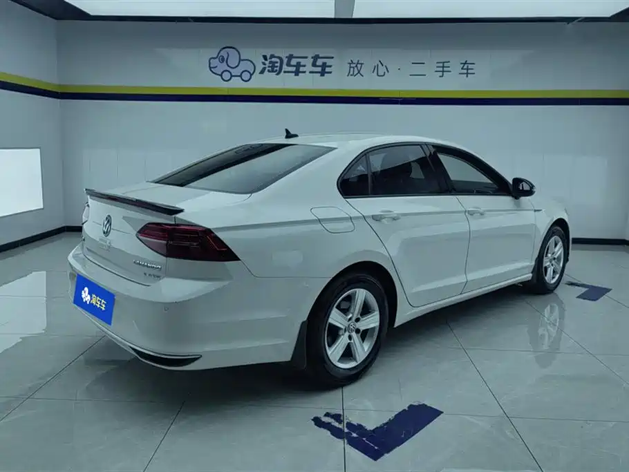 Volkswagen Lamando 2021 230TSI DSG Fashion Edition фото 3