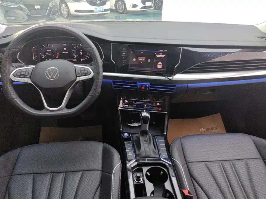 Volkswagen Passat 2024 380TSI Starlight Dragon Soaring Edition фото 12