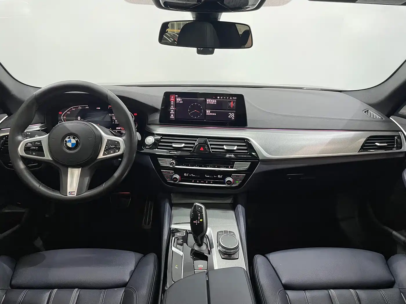 BMW 5 Series (Import) 2020 Model 525i M Sport Package фото 8