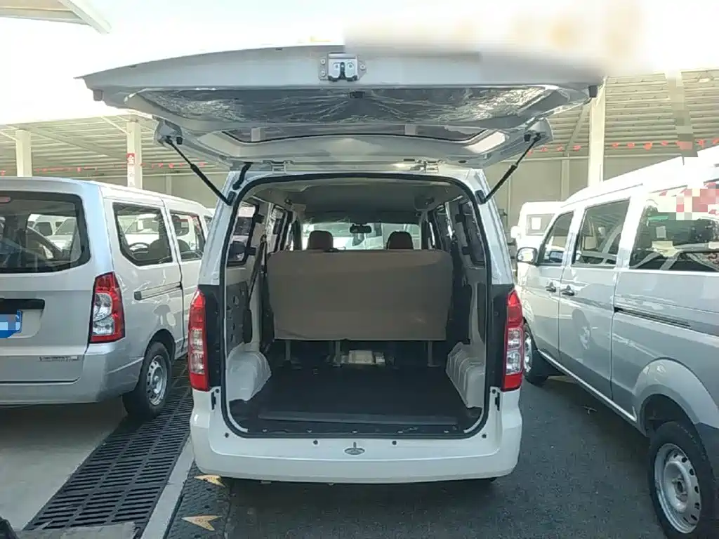 Wuling Motors Wuling Hongguang V 2024 2022 1.5L Power Take Edition Electric Power Steering LAR