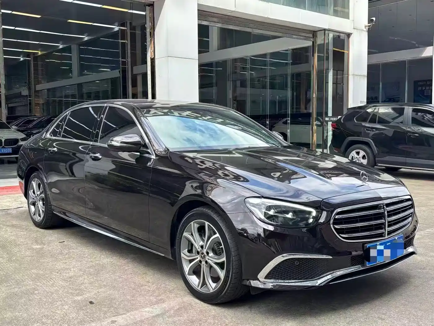 Mercedes-Benz E-Class 2021 E 300 L Sport Fashion фото 3
