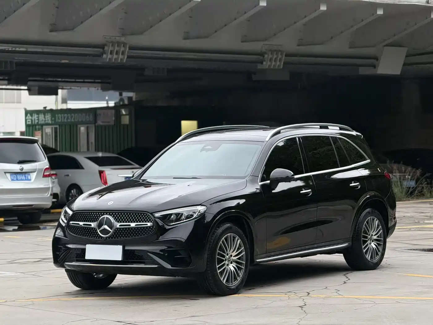 MERCEDES-BENZ GLC