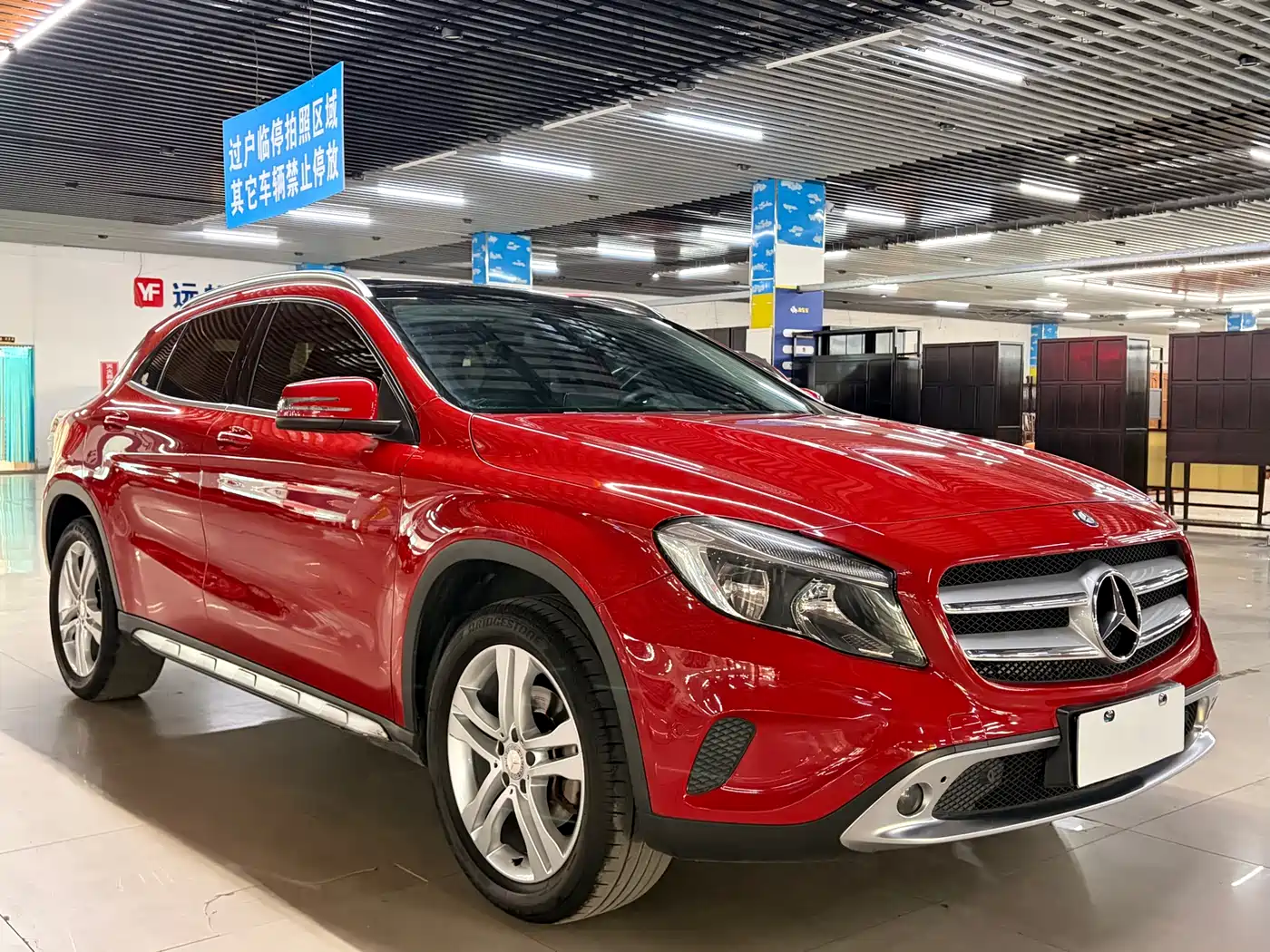 Mercedes-Benz GLA 2016 GLA 200 Dynamic фото 2