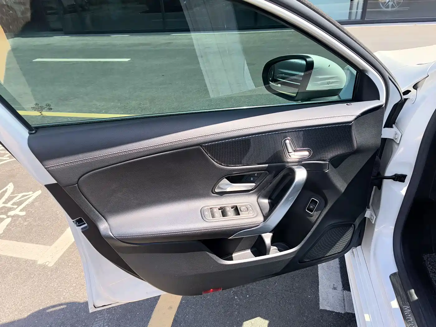 Mercedes-Benz A-Class 2021 A 200 L Sport Sedan Fashion Edition фото 9