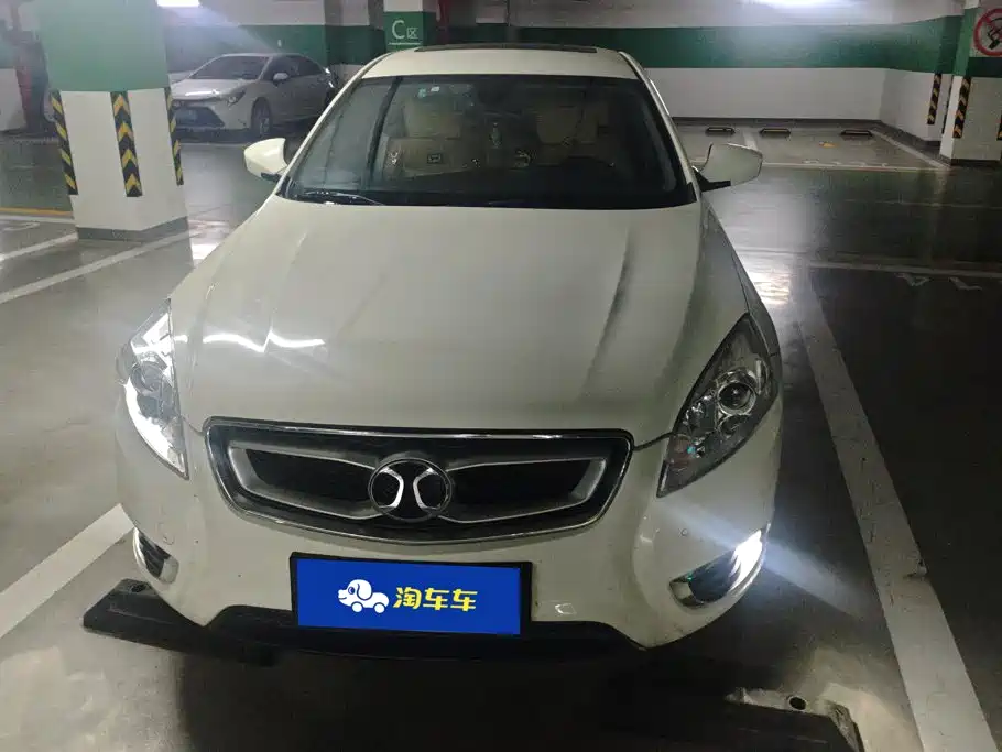 BAIC Senova D50 2016 2016 1.5L Manual Elite