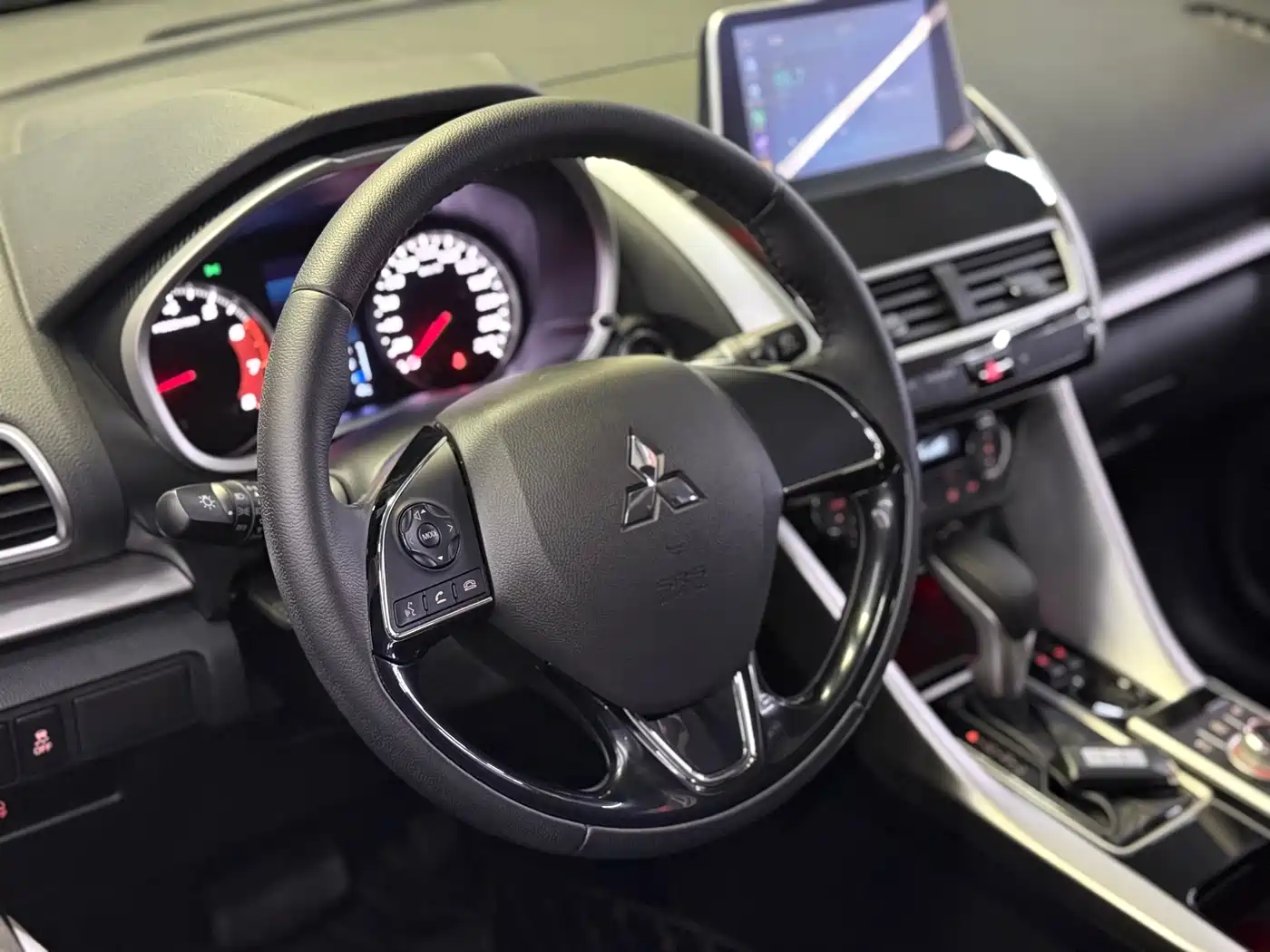 Mitsubishi Eclipse Cross 2019 1.5T CVT 2WD Dream Edition China VI фото 7