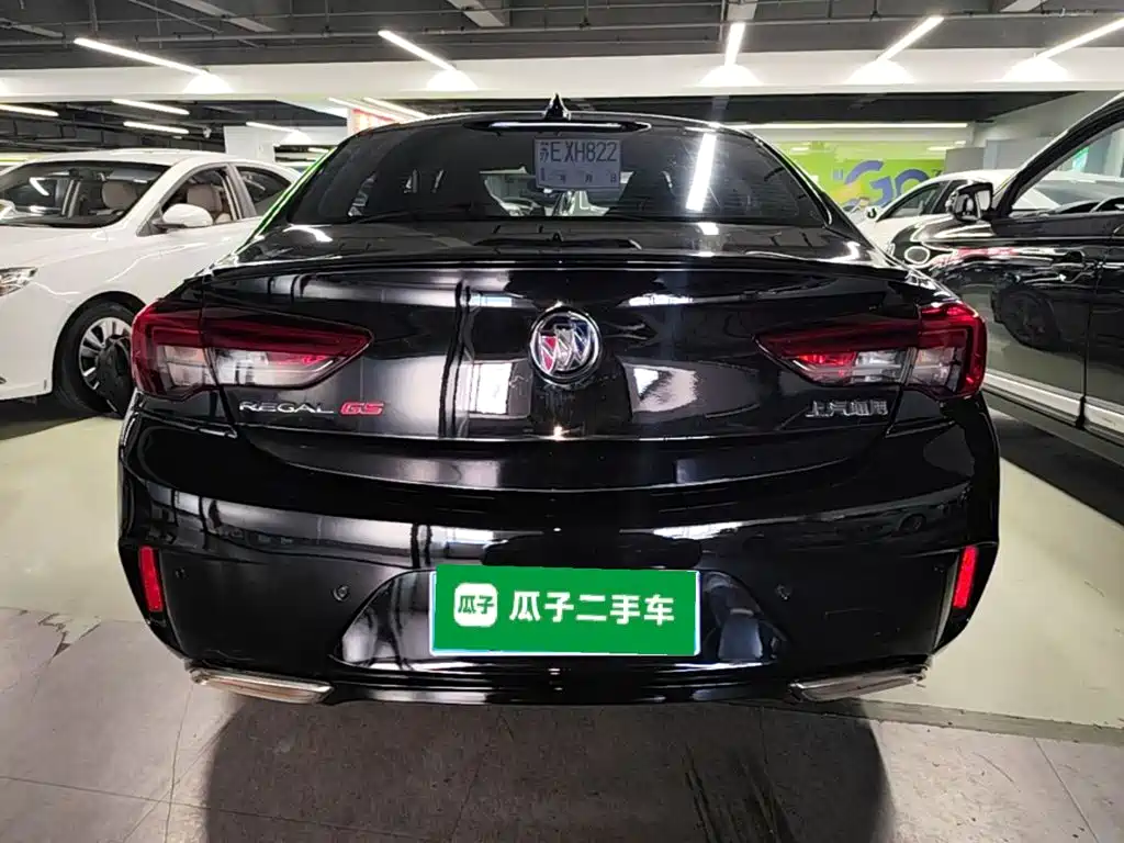 Photo 6 - Buick Regal