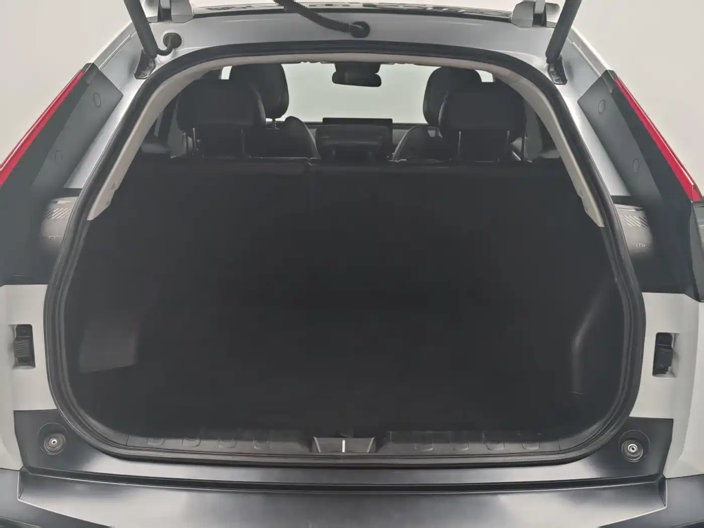 GAC Trumpchi Yingku 2022 Model 1.5T Supernova Pro Edition фото 8